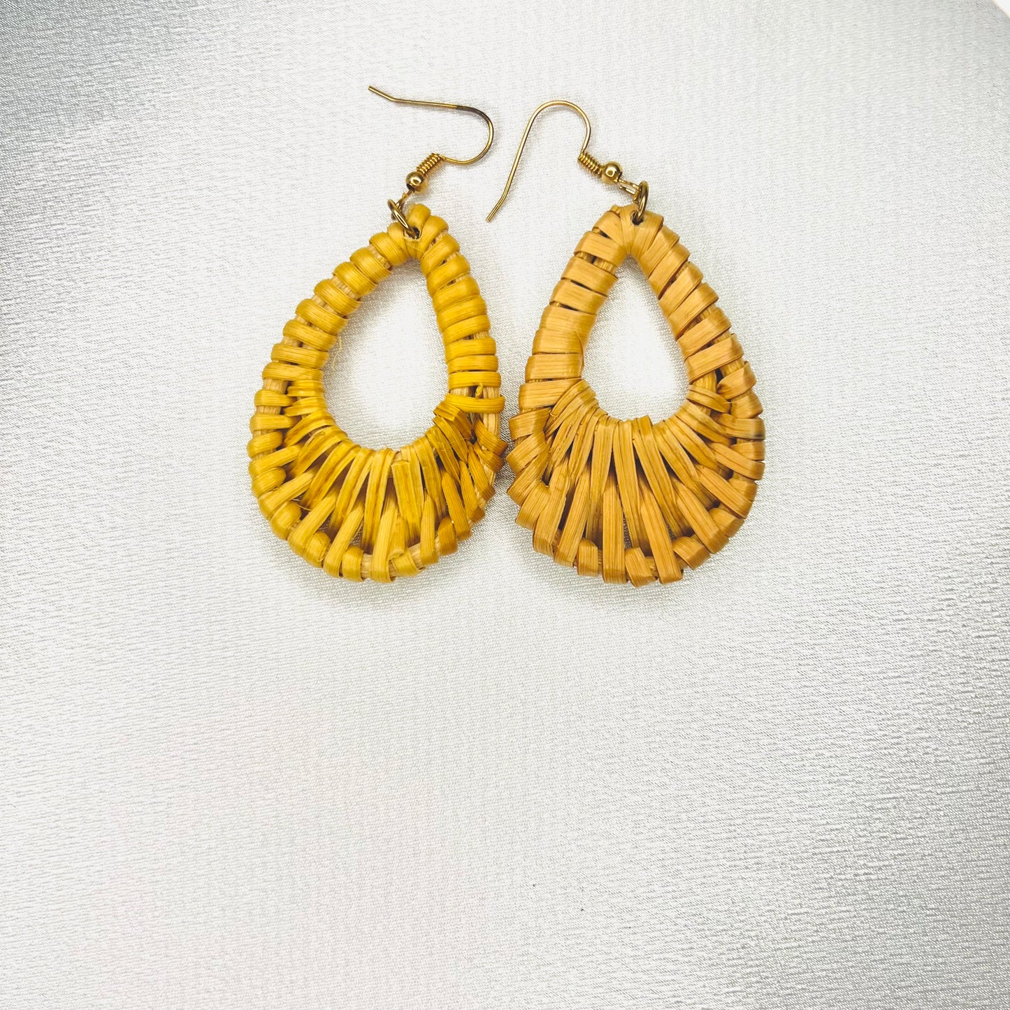 Simple Rattan Earring