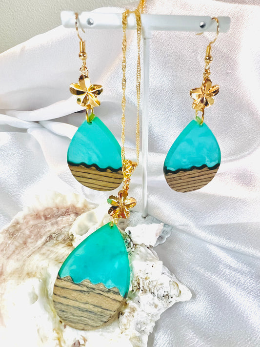 Plumeria Teal necklace and earring set