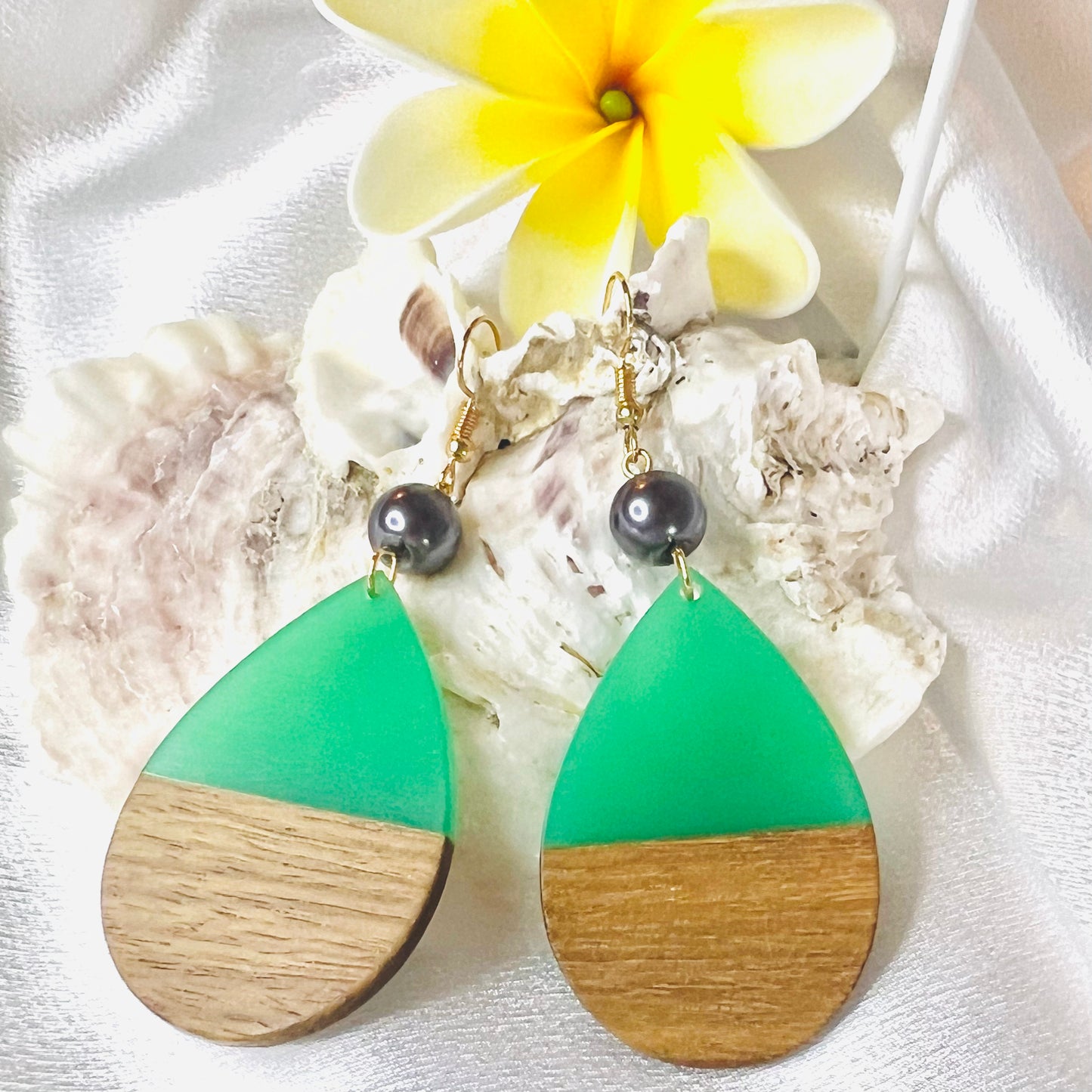 Aqua waters drop earrings