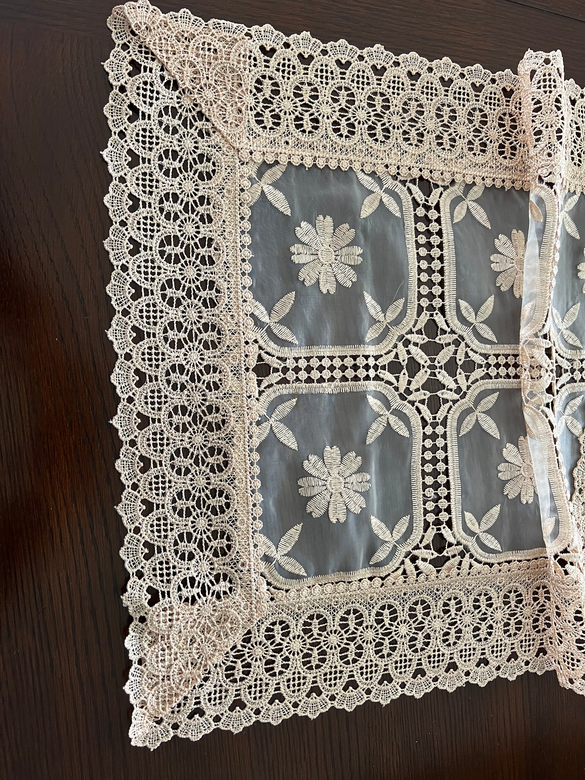 Beige sheer table runner